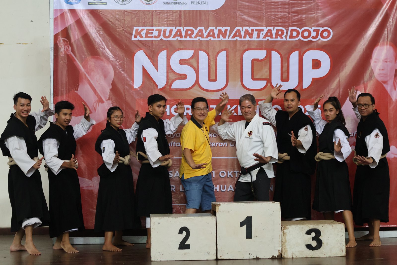 Momen 8